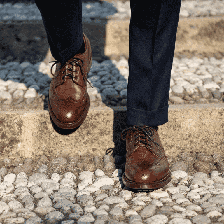 mens wingtip shoes