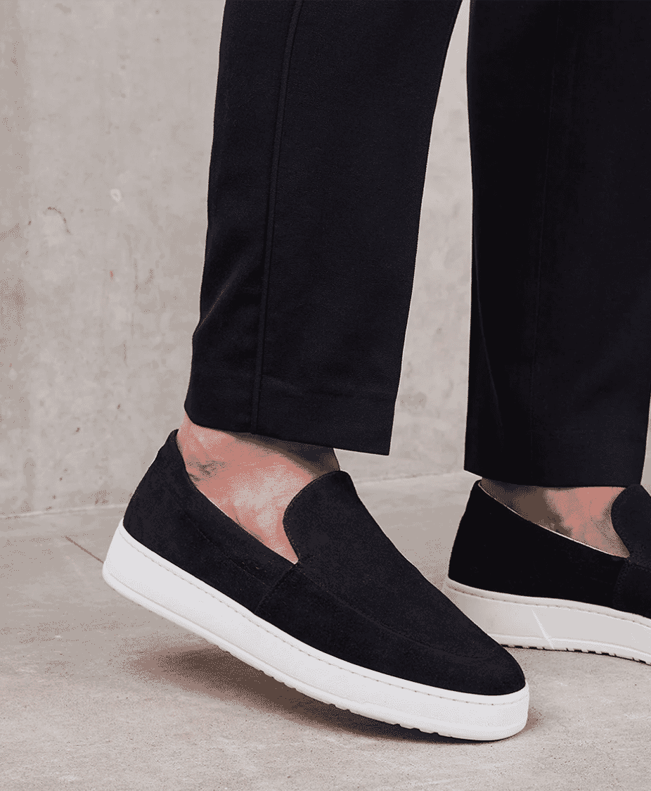 ETQ Amsterdam presents your go-to summer shoe | OPUMO Magazine