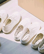 Superga sizing guide: Find your fit