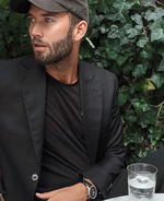 How to pull off an all-black ensemble