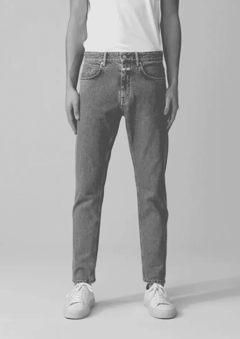 The best dark blue jeans outfits for men in 2024 OPUMO Magazine