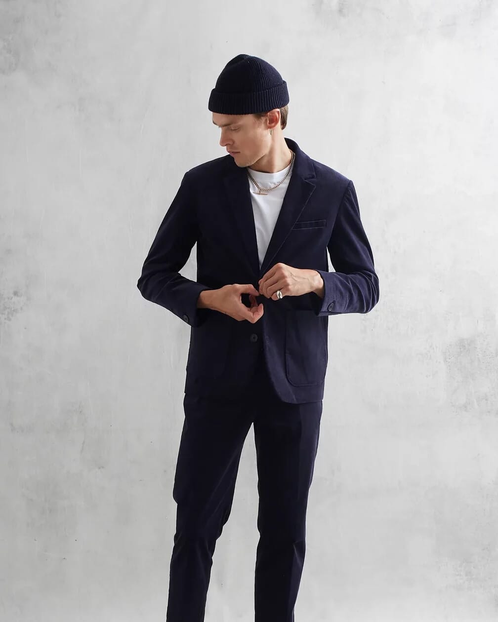 How to perfect the blazer with hoodie combination | OPUMO Magazine