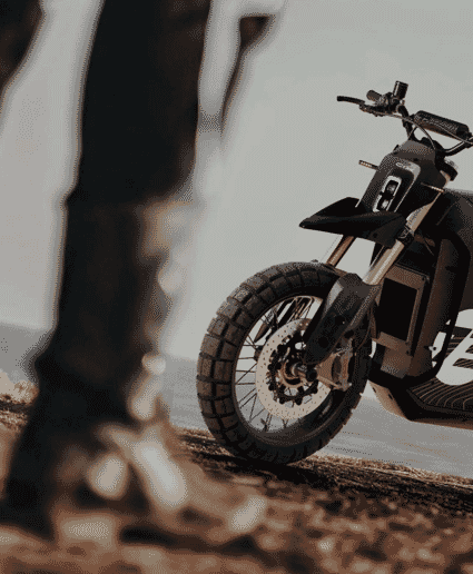 From concept to custom electric bike: A blackout collection by SUPER73