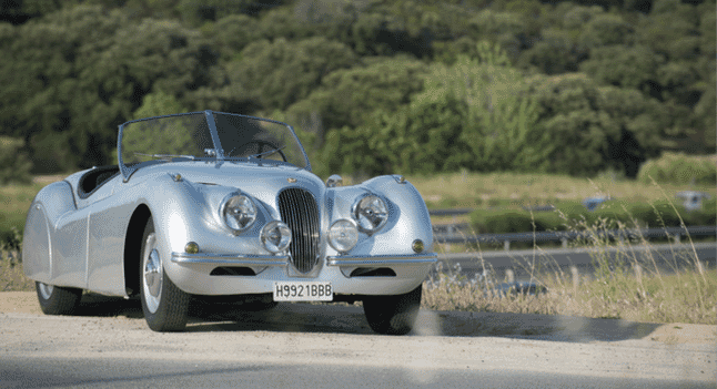 10 Iconic classic cars of all time