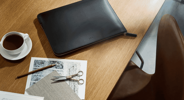 A definitive guide to leather accessories
