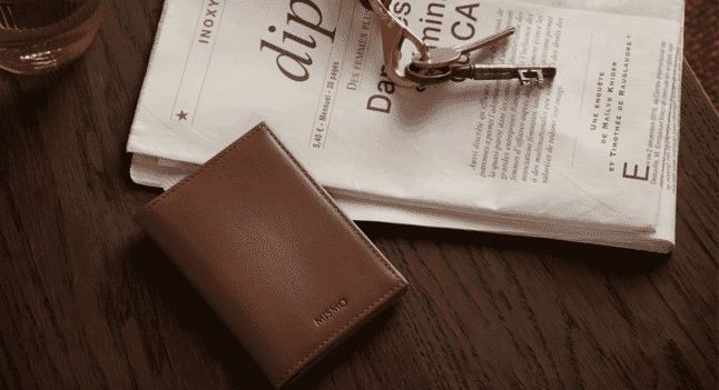 In search of simplicity: Where to buy a slim leather wallet