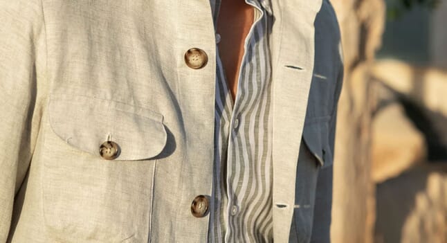 A summer-oriented guide to linen jackets