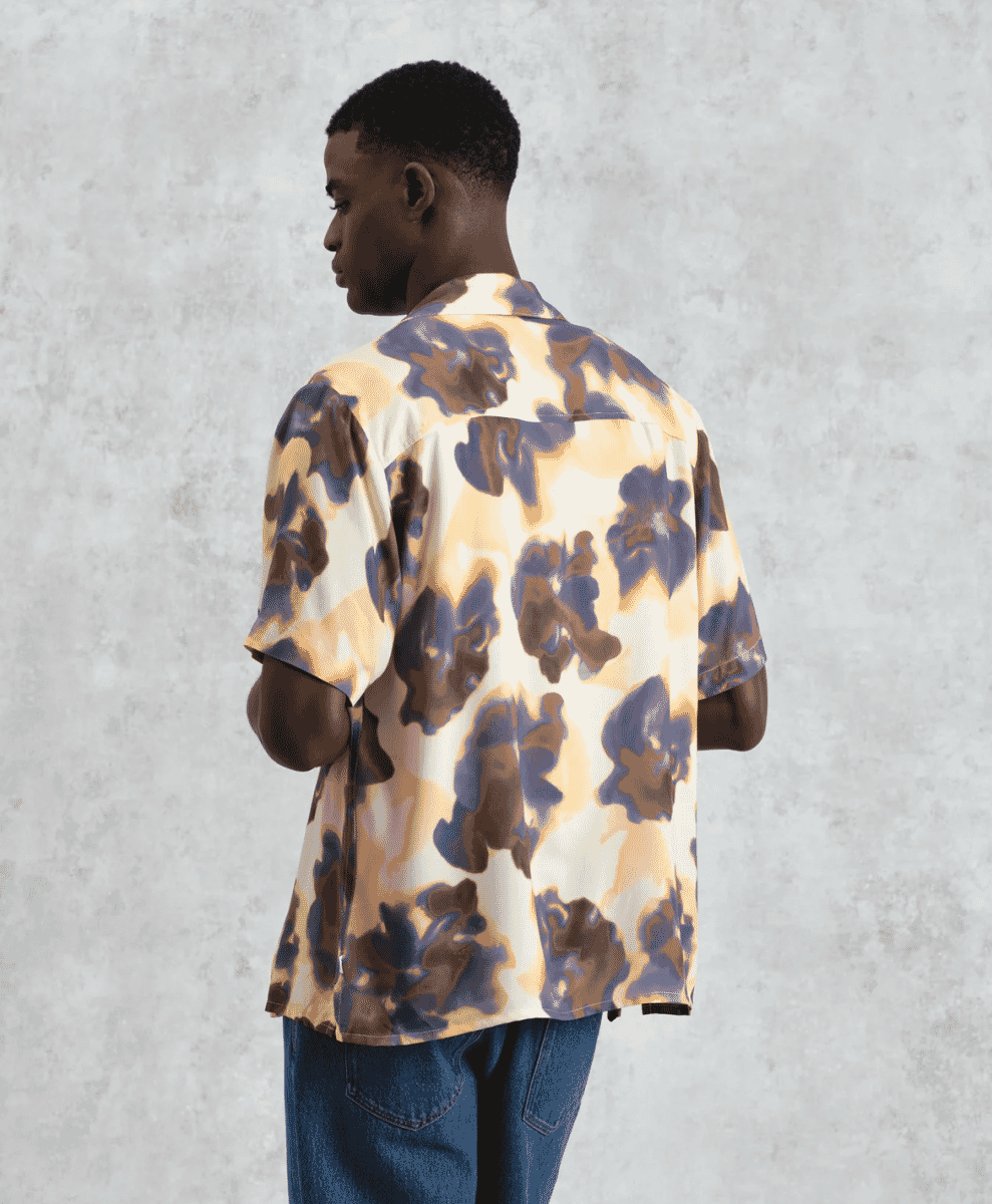Hot Under the Collar: 10 Key Summer Shirts for wax London flower