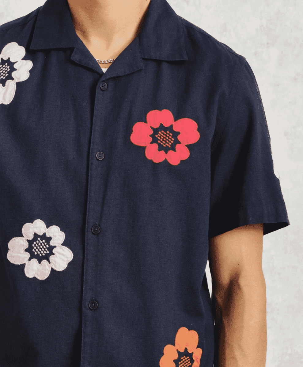 Didcot - Navy Floral Applique Short-Sleeve Shirt
wax london