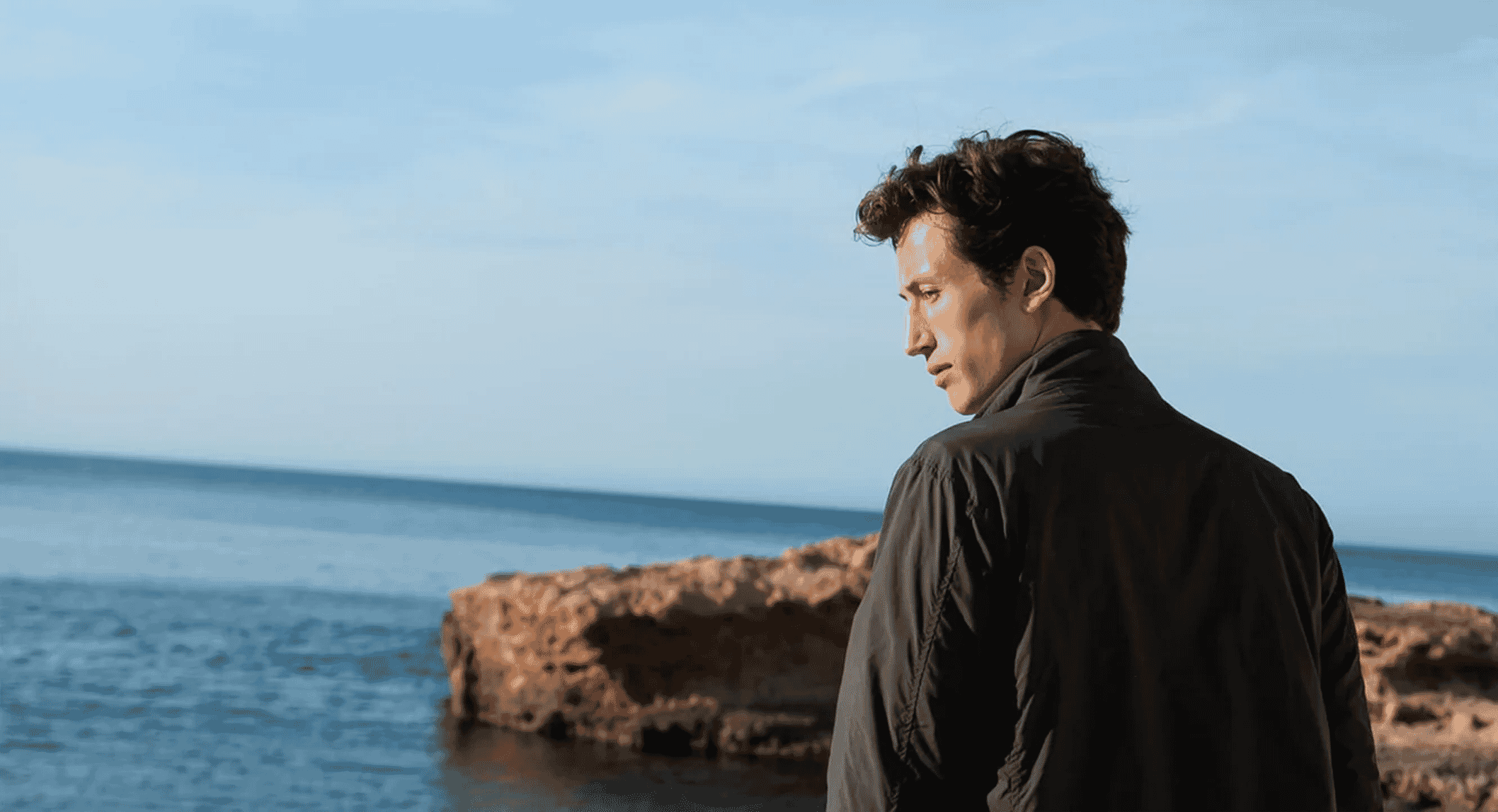 The jetsetter's guide to travel wear