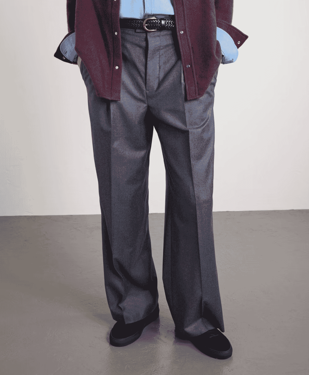 COMMON PROJECTS
Original Achilles Waxed-Suede Sneakers