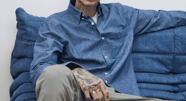 Blue Collar Classic: A Guide to Chambray Shirts