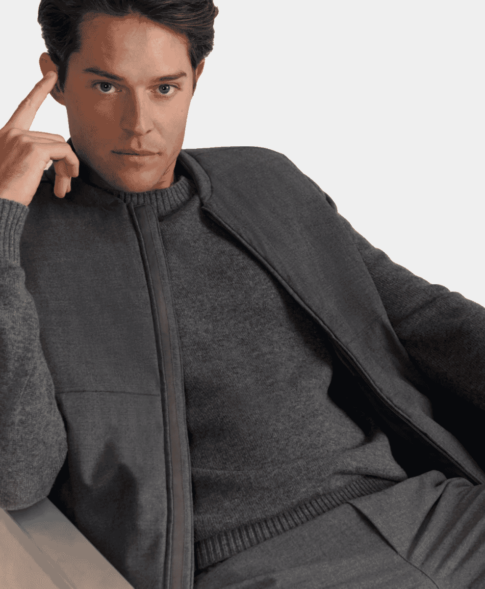 wahts WHEELER
Merino Cashmere Crewneck Sweater