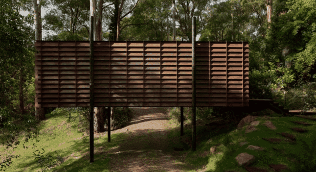 Like a Sculpture in the Trees: Sawmill Treehouse by Robbie Walker Design