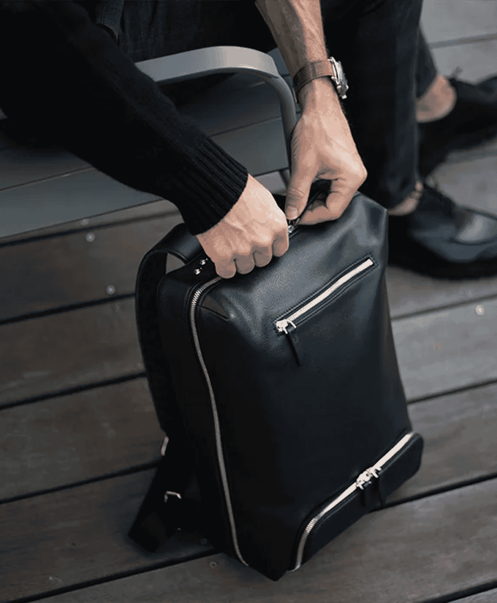 The best leather bags for men Lundi paris