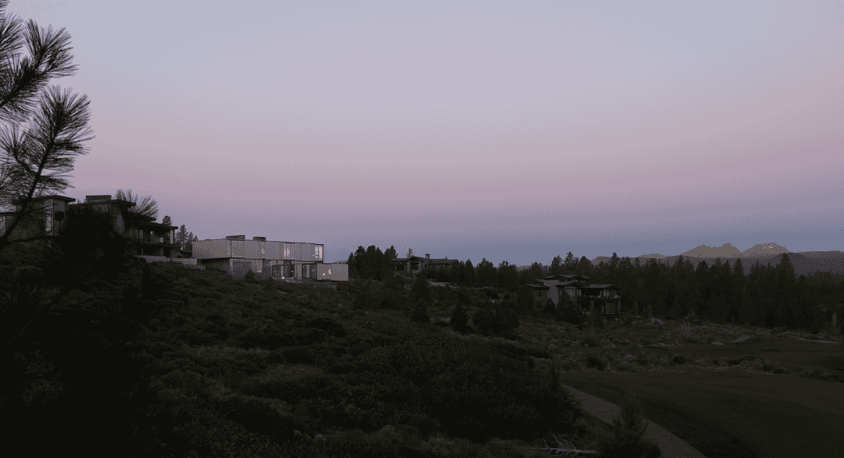 Arthouse Architecture: Tetherow Overlook House by Hacker