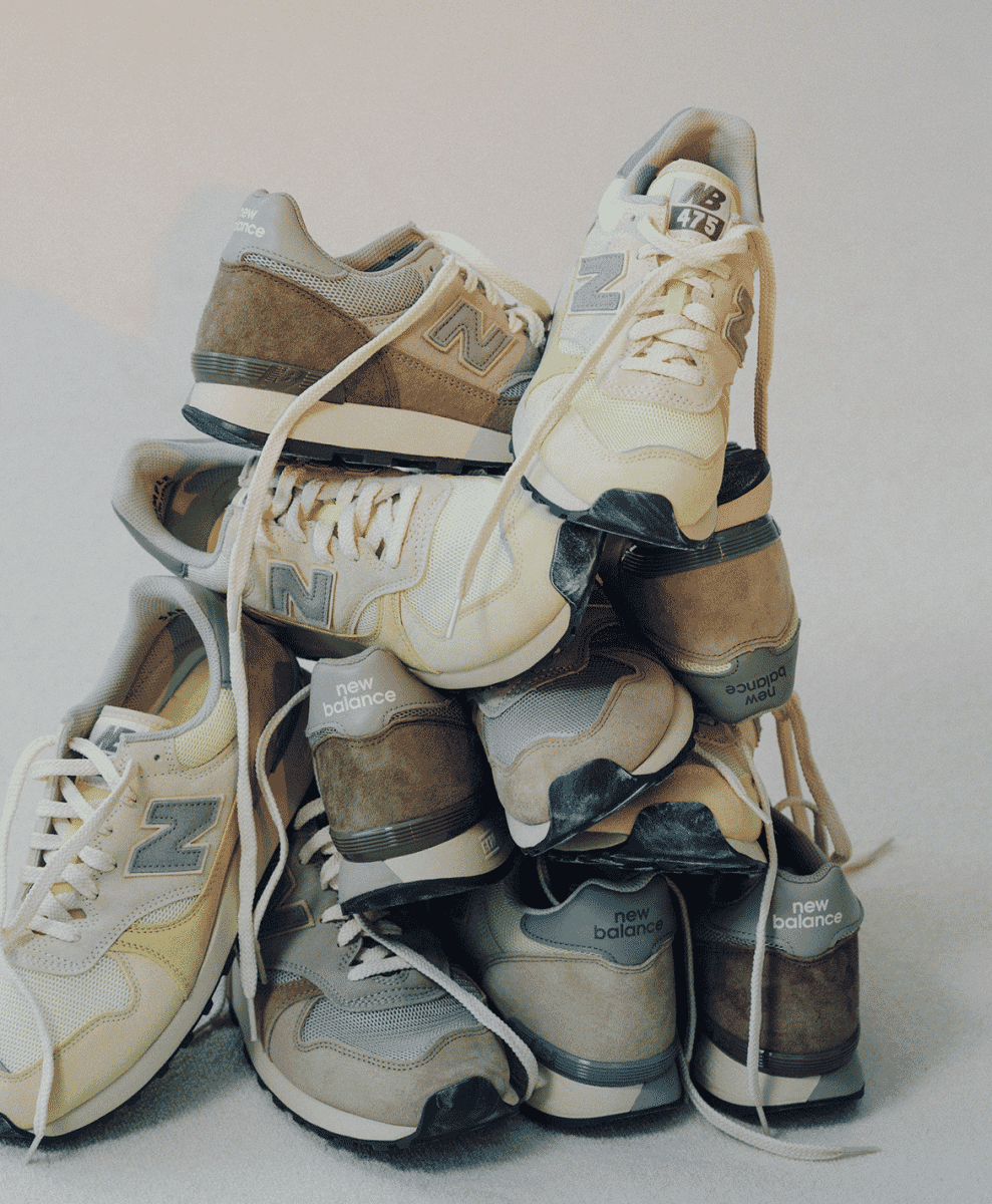 AURALEE x New Balance 475: A Quiet Classic in Two Colour Options