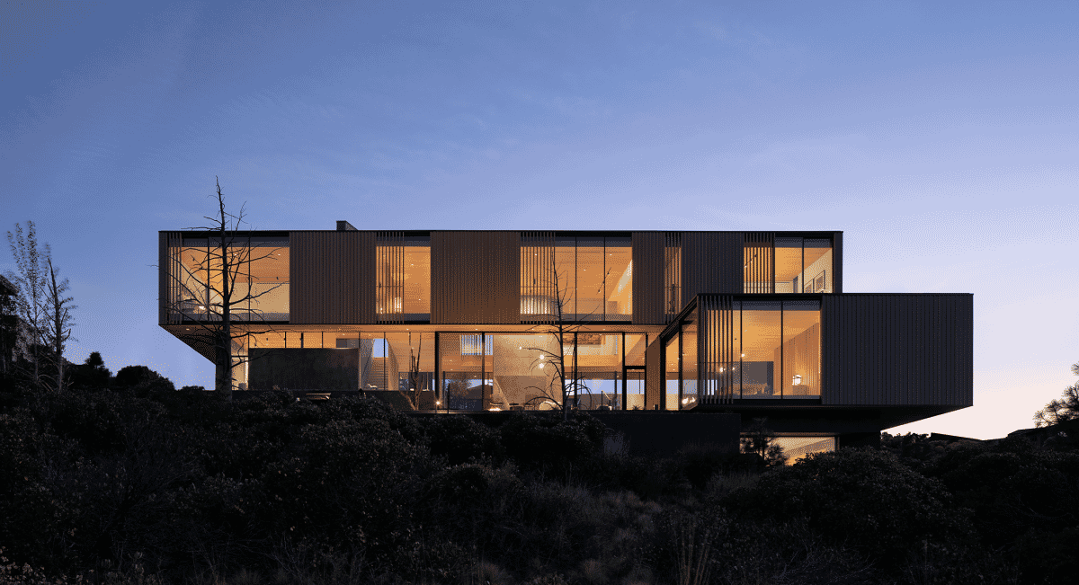 Arthouse Architecture: Tetherow Overlook House by Hacker