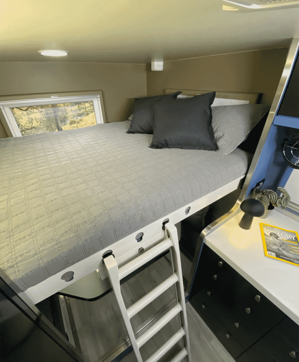 U1700 by Arksen interior