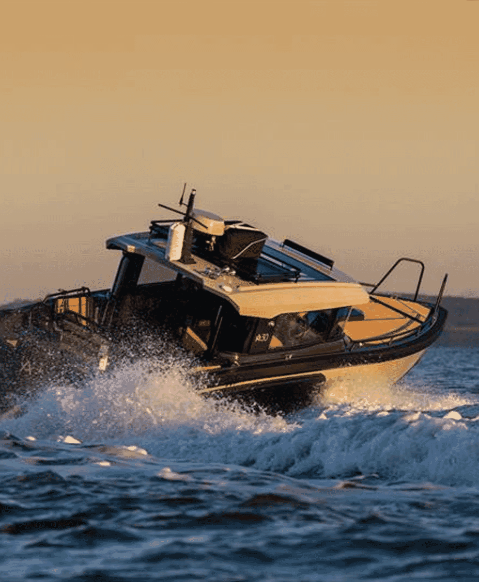 Over Sea and Over Land: Arksen's Teched-Out Essentials Are Ready for Anything