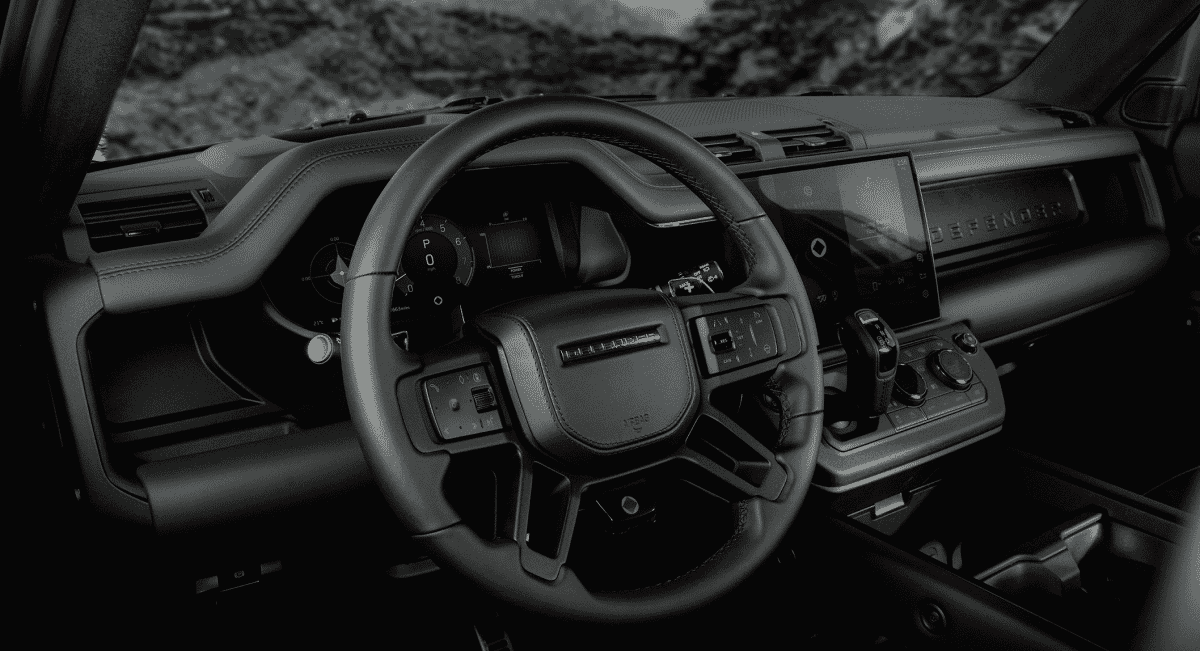 Meet the Defender Octa Black