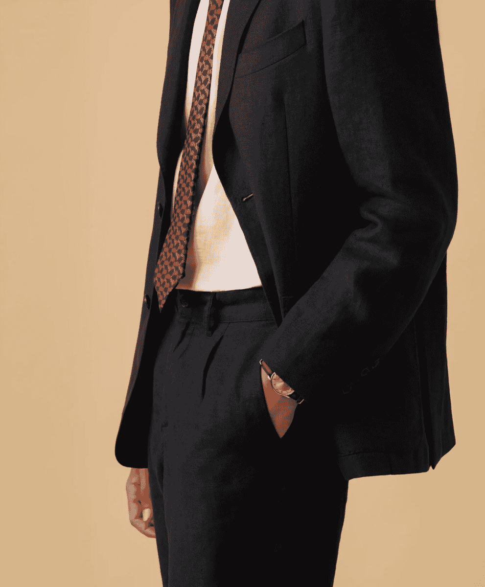 5 Summer wardrobe staples from ISTO
Linen blazer