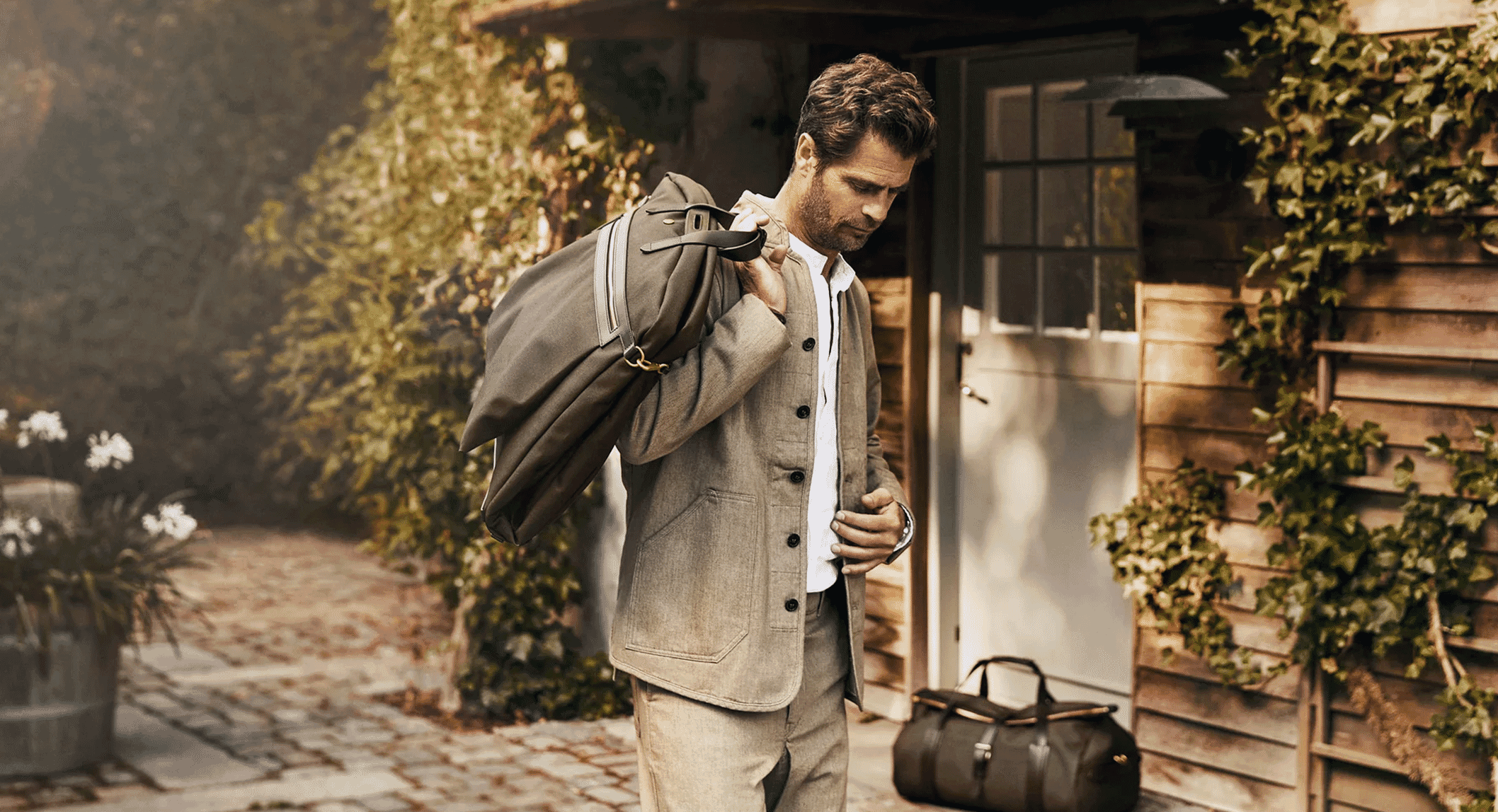 Men's Beach Wedding Attire: The Complete Guide