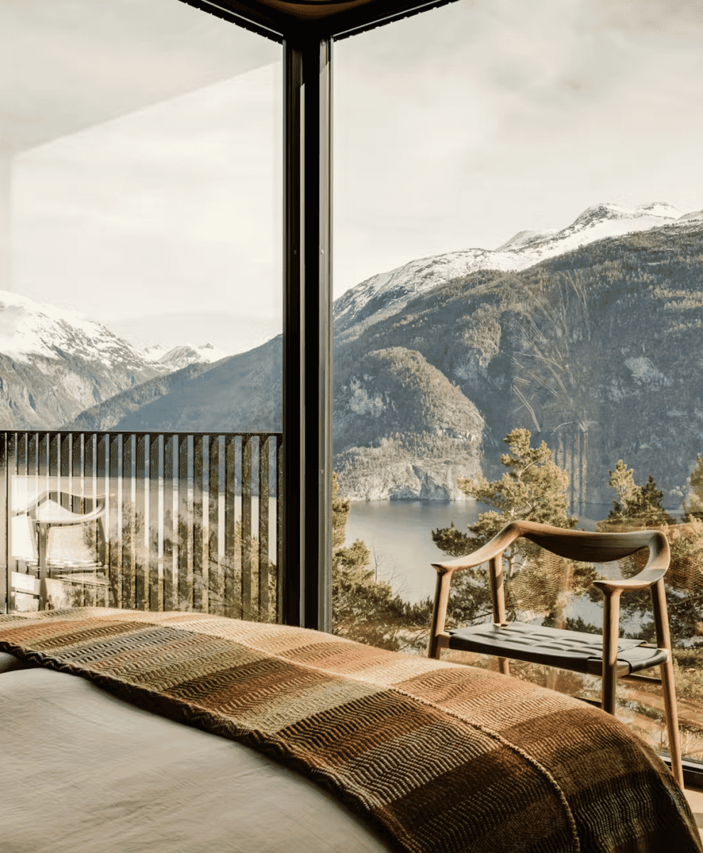 Scandinavian superlative: Holiday House by Office Inainn