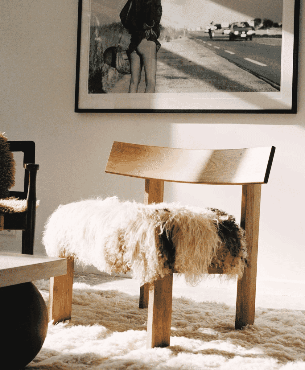 Easy Chair
By Niklas Runesson
 DUSTY DECO