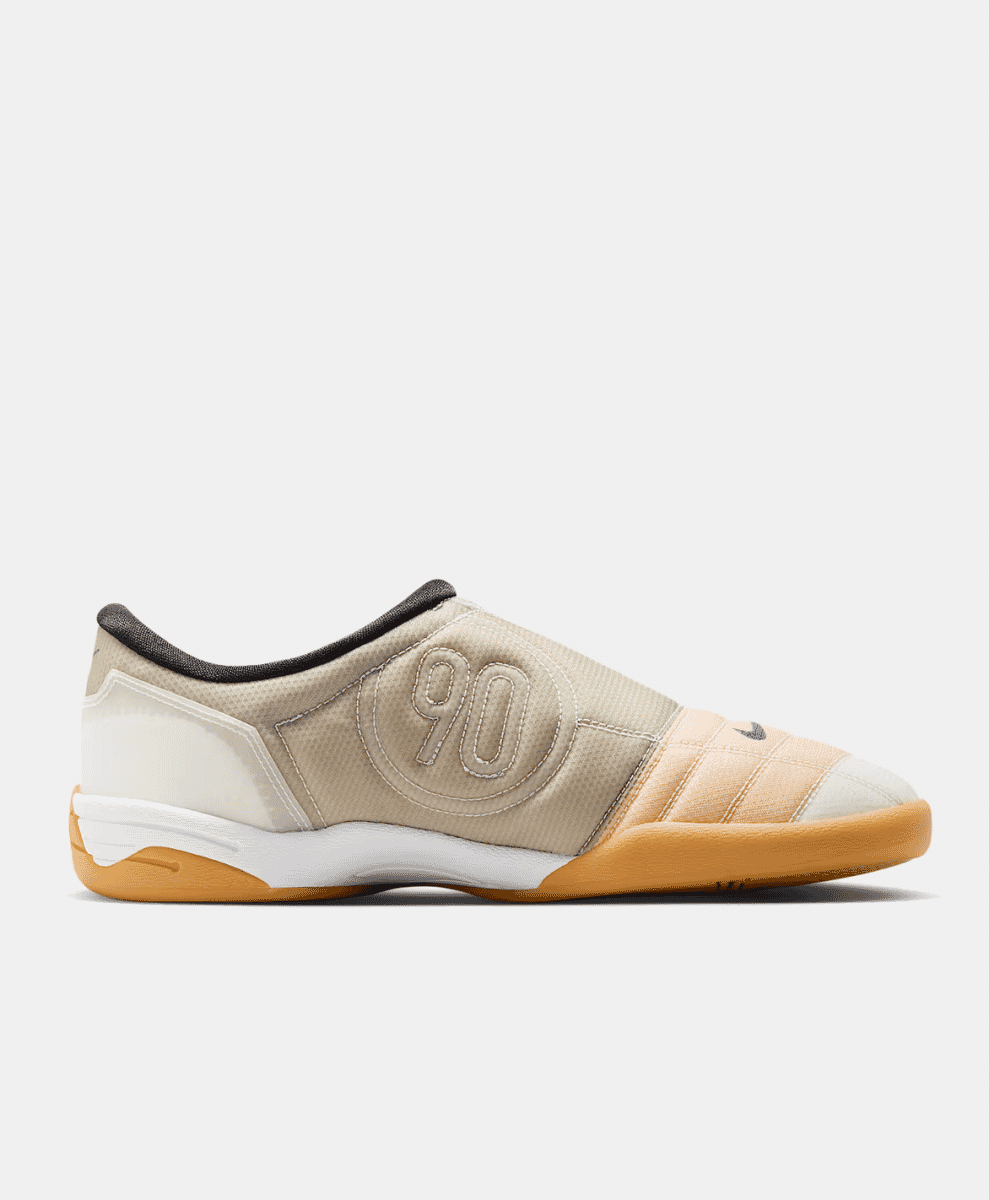 Nike Total 90 Men's Shoes