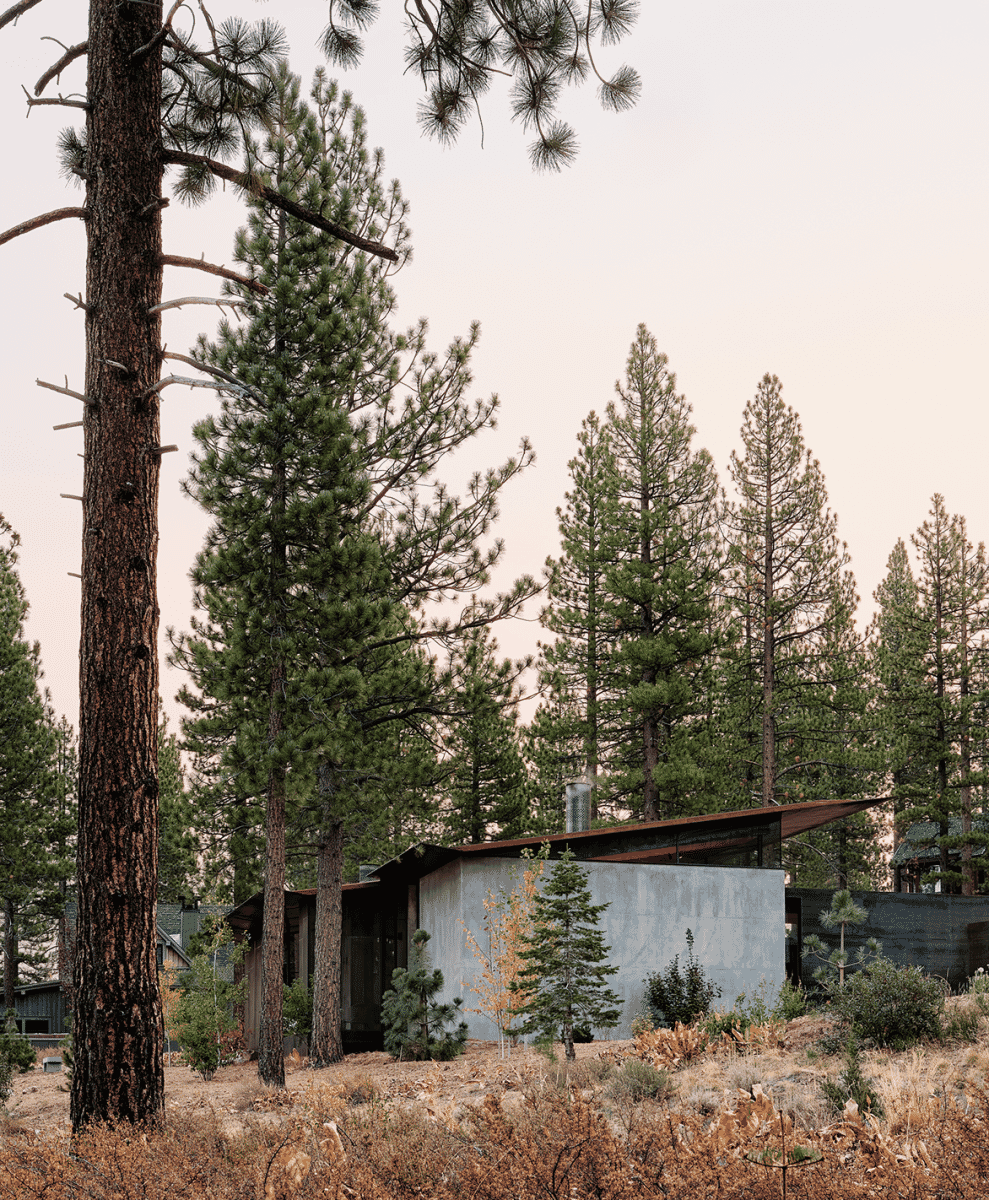 CAMPout, a fire-resistant house located in the shadow of an 8,000-foot-tall extinct volcano in the Sierra Nevada designed by Faulkner Architects with NICOLEHOLLIS 