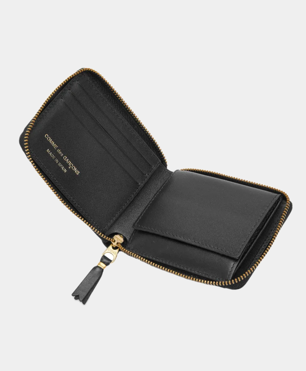 A grown-up wallet