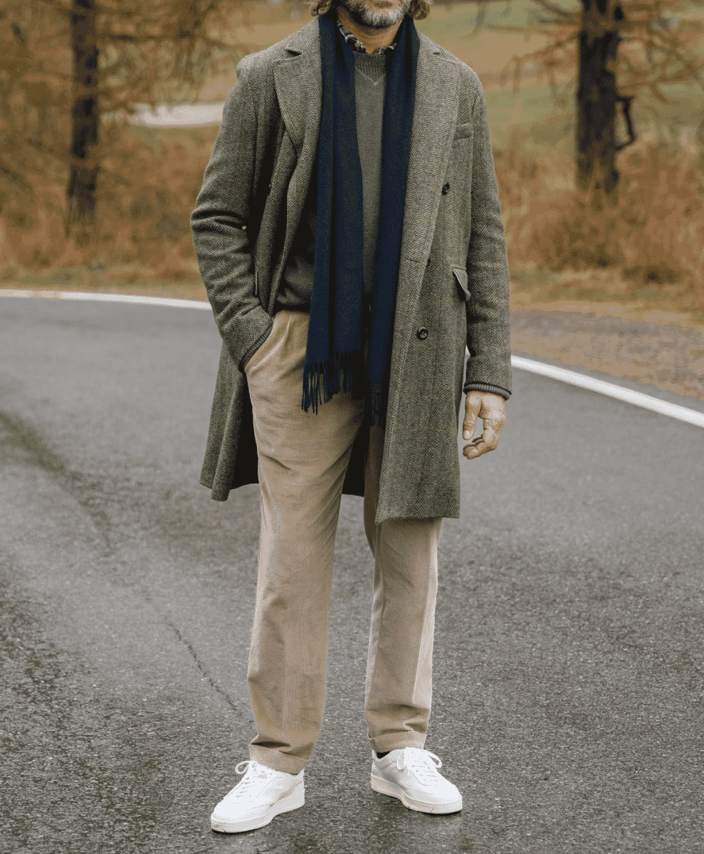Velasca Monforte herringbone green
Double-breasted coat
Autumn / Winter