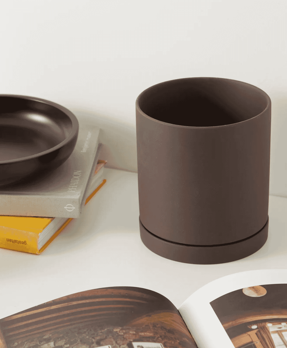 ferm LIVING Sekki Plant Pot - Large
Charcoal