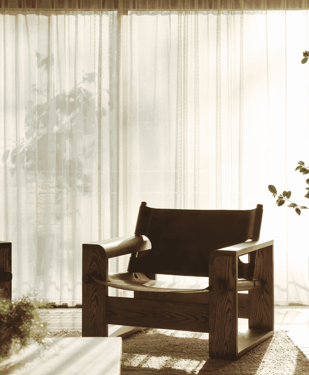 Inspired by
Soho Roc House
Gabriel Armchair - Leather - Listing - 