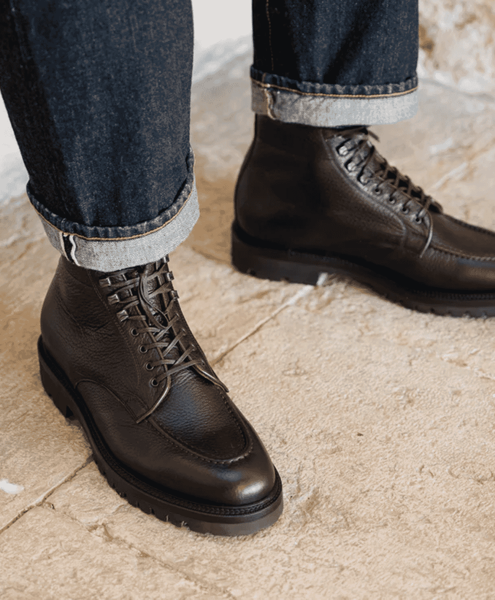 Velasca
Laced boots
Buttafoeura
$590
Tumbled calf leather