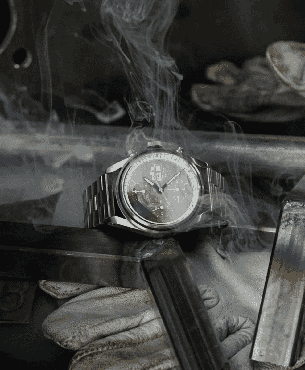 Stratoliner S-41
White Dust on Block Bracelet