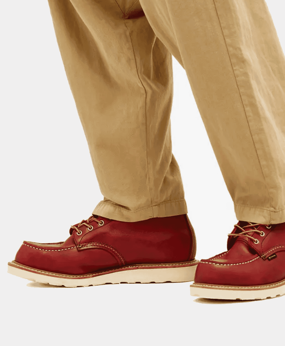 red wing Classic moc-toe work boot