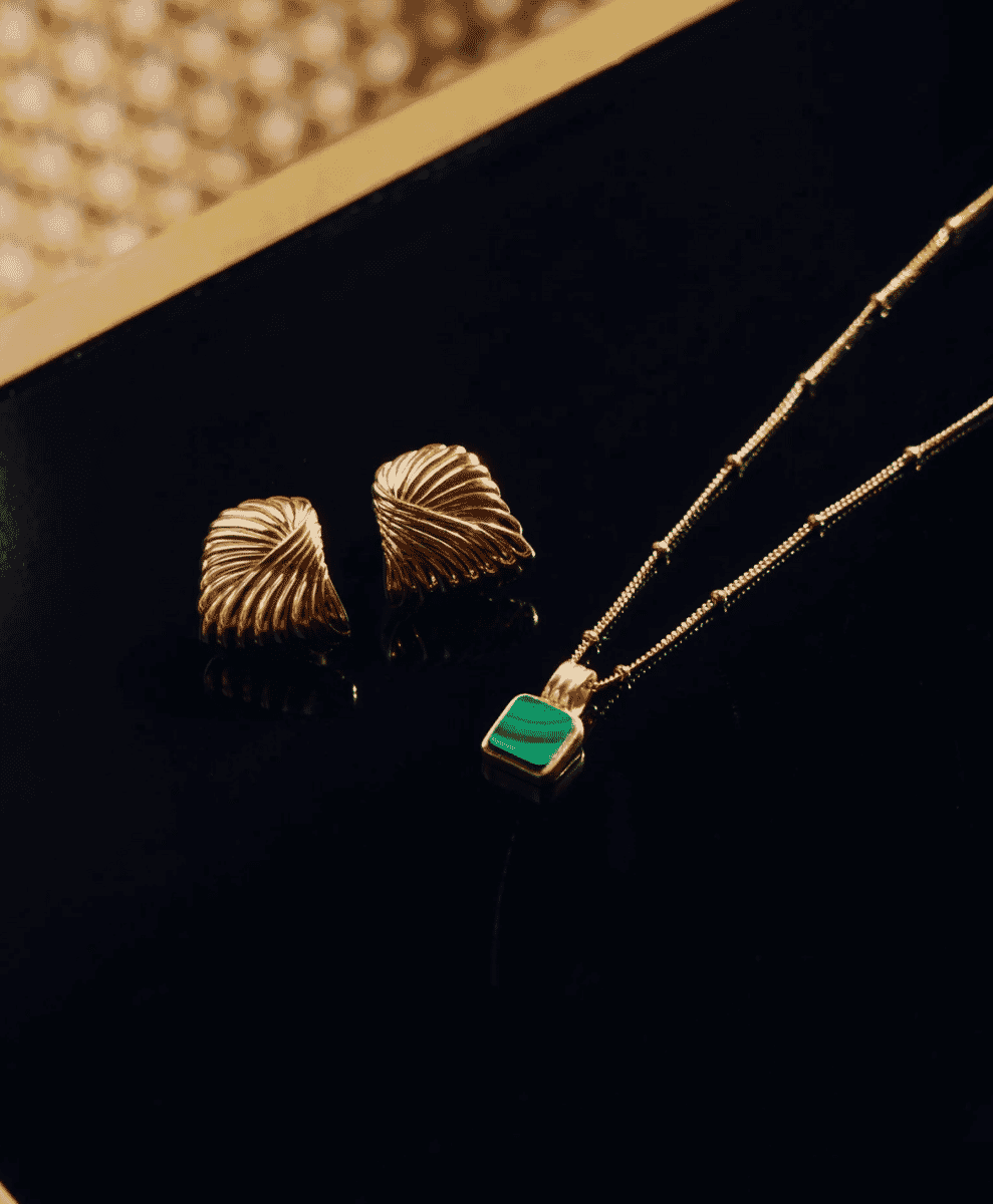 Something for her

Missoma x Lucy Williams Square Malachite Necklace