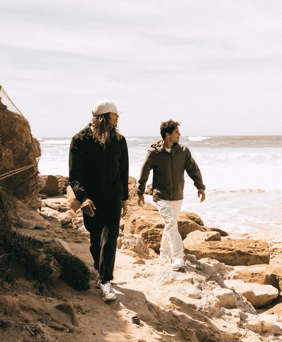 Scandinavian edition Hood shell jacket — Onyx