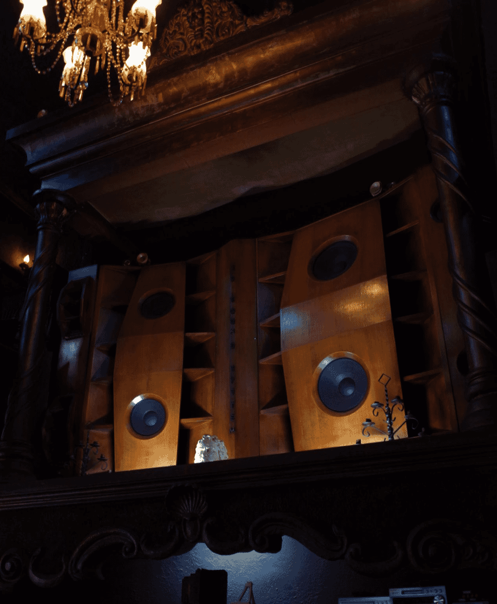 Meikyoku Kissa Lion, Tokyo