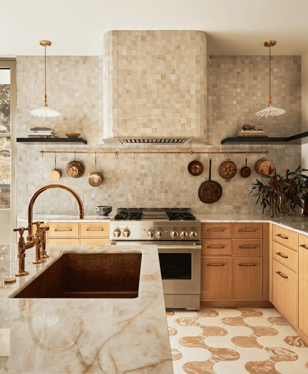 Hill Country Modernism: Windsor Residence by Clayton Korte