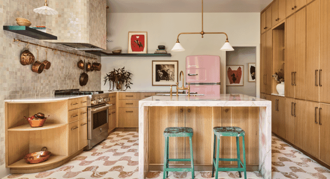 Hill Country Modernism: Windsor Residence by Clayton Korte