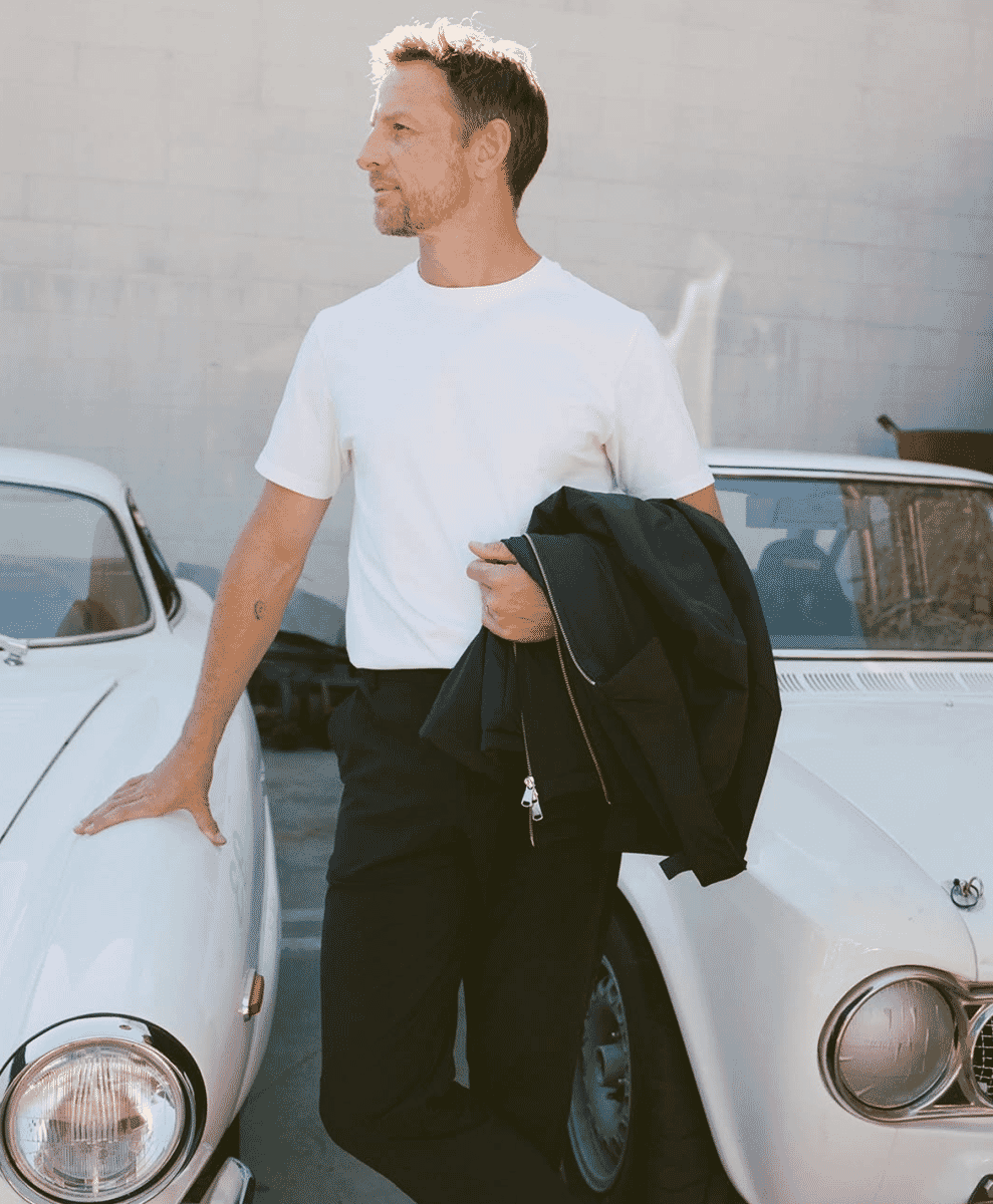 WHITE TEE LESTRANGE LONDON