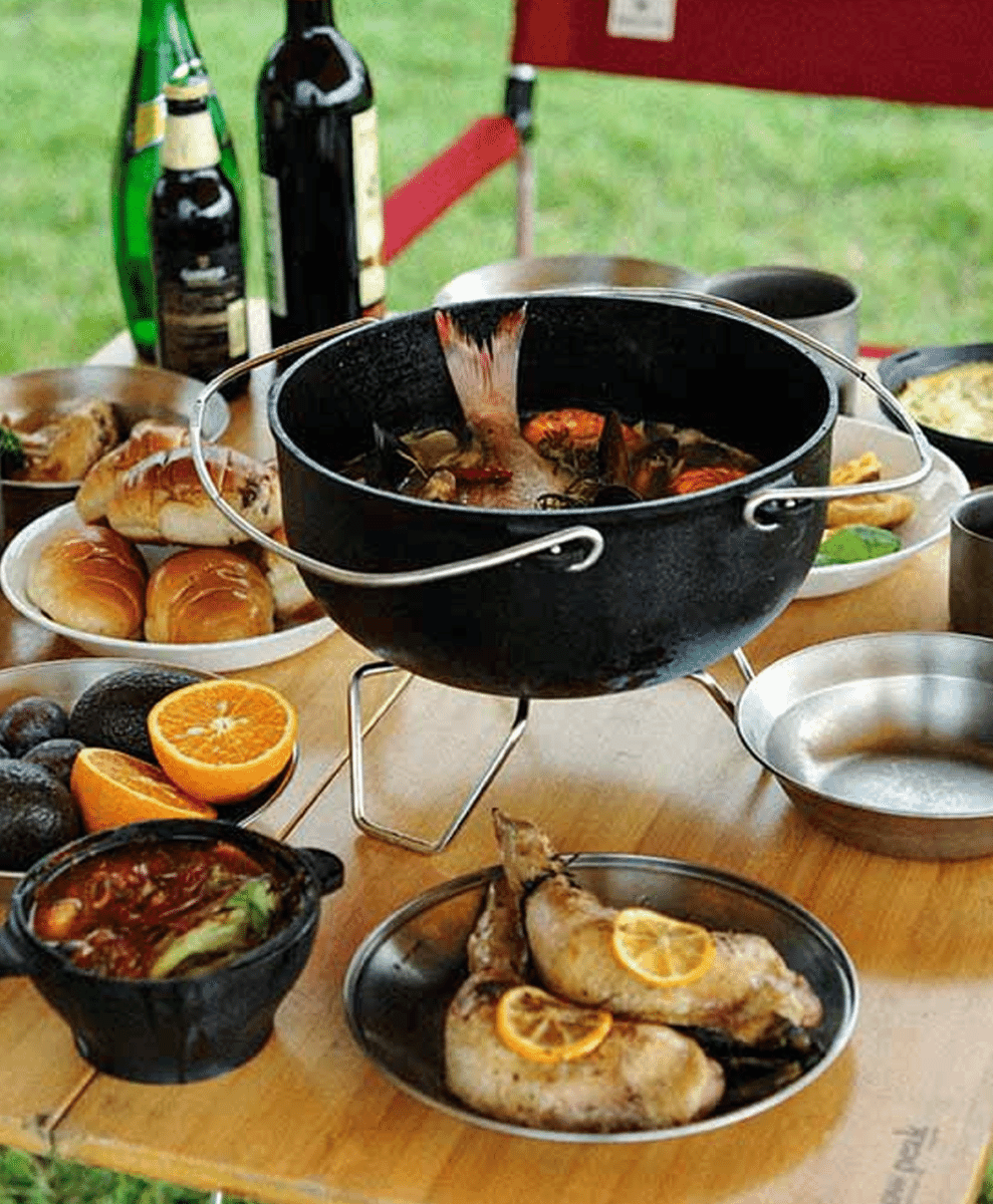 Snow Peak Cast Iron Oven