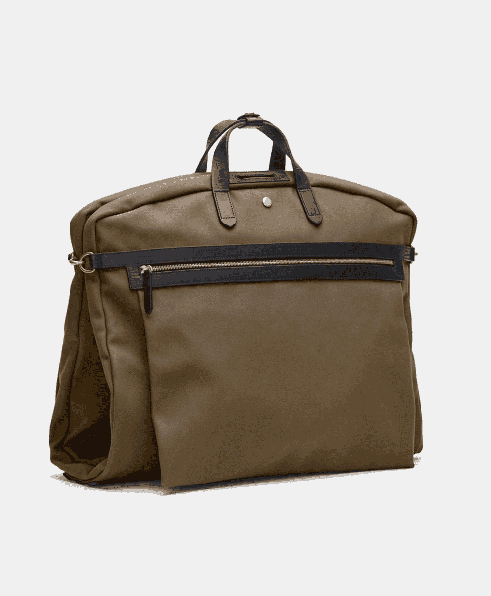MISMO M/S Suit Carrier