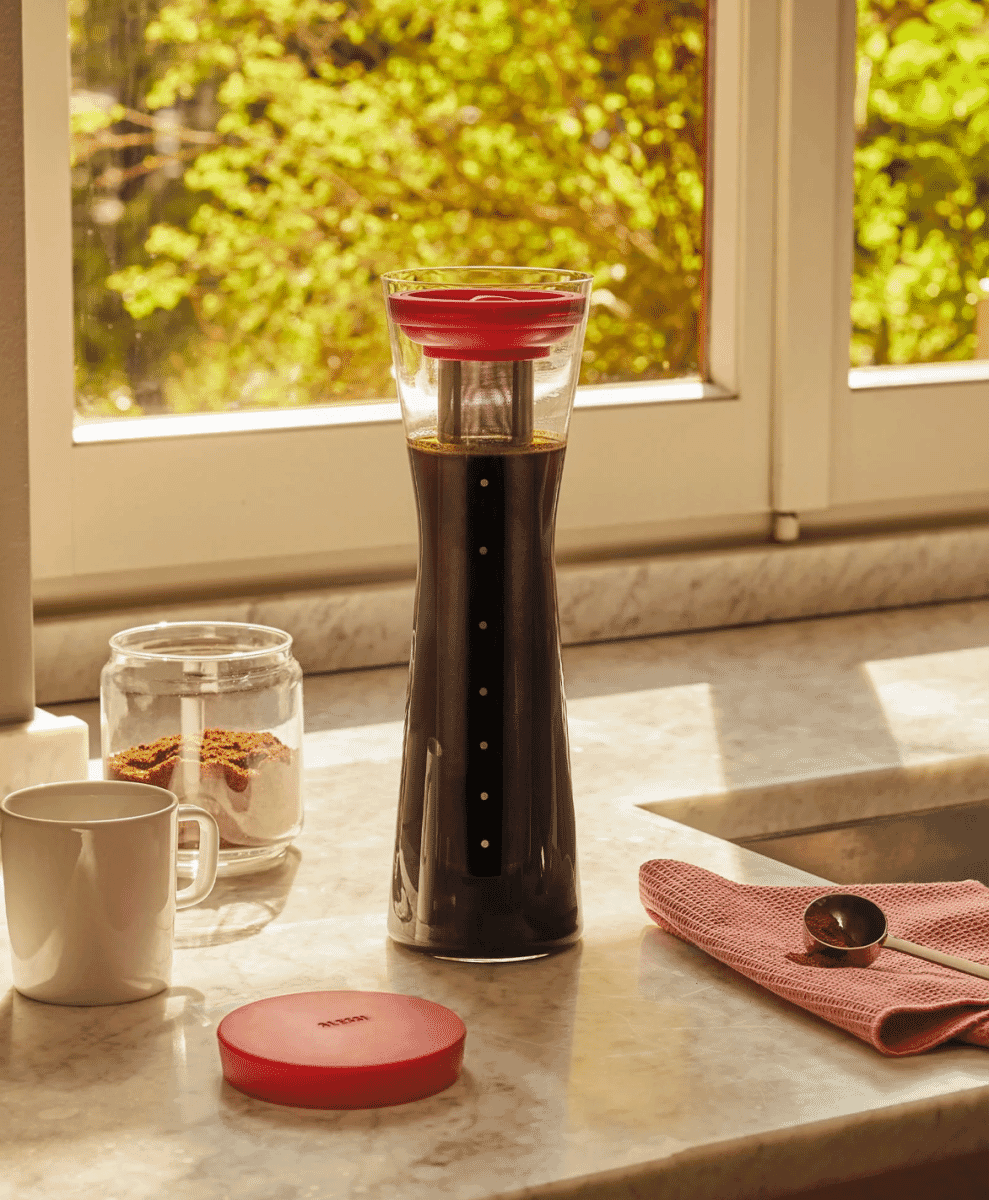Cold-brew coffee maker