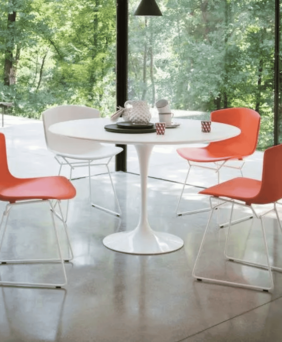 Saarinen Tulip Table