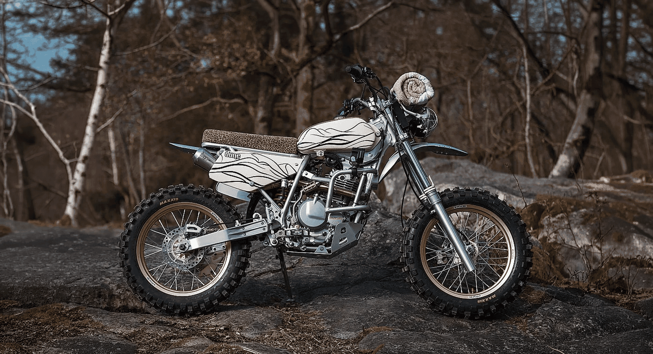 Desert Stormer: Suzuki DR350 by Le Cent Vingt Cinq