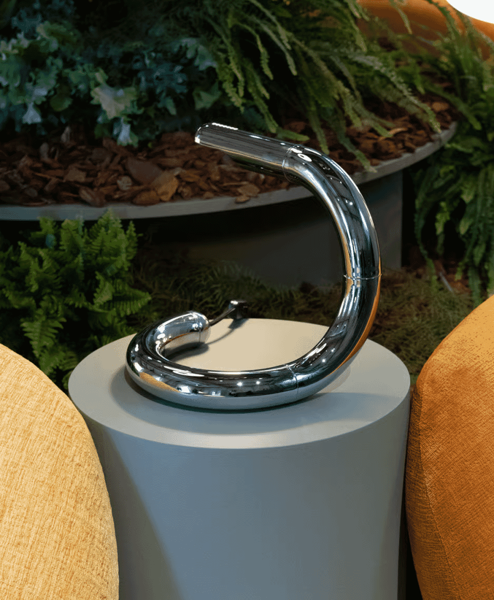 GUBI Aspide Table Lamp